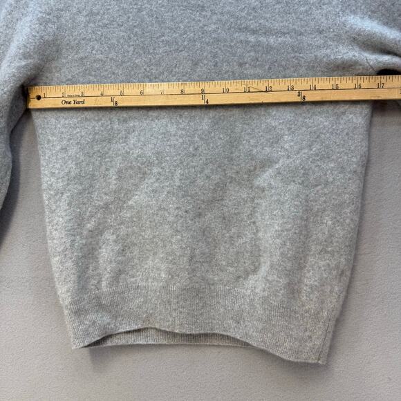 J. Crew Sweater Women's M Light Grey 100% Cashmere CNO3 Winter Preppy EUC - Picture 5 of 7